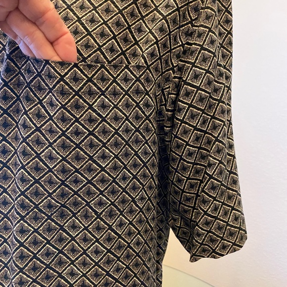 Claiborne Mens Short sleeve Shirt with front pocket - Picture 6 of 7